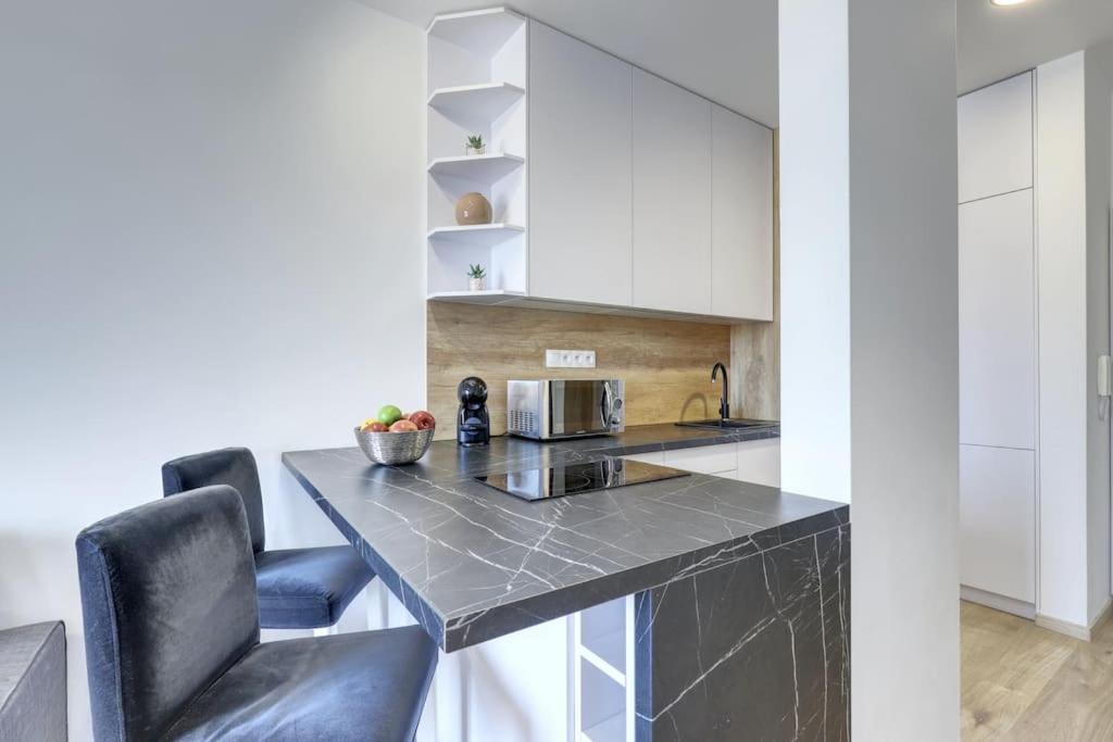 Star Cozy Apartment In A Modern Neighborhood Bratislava Dış mekan fotoğraf