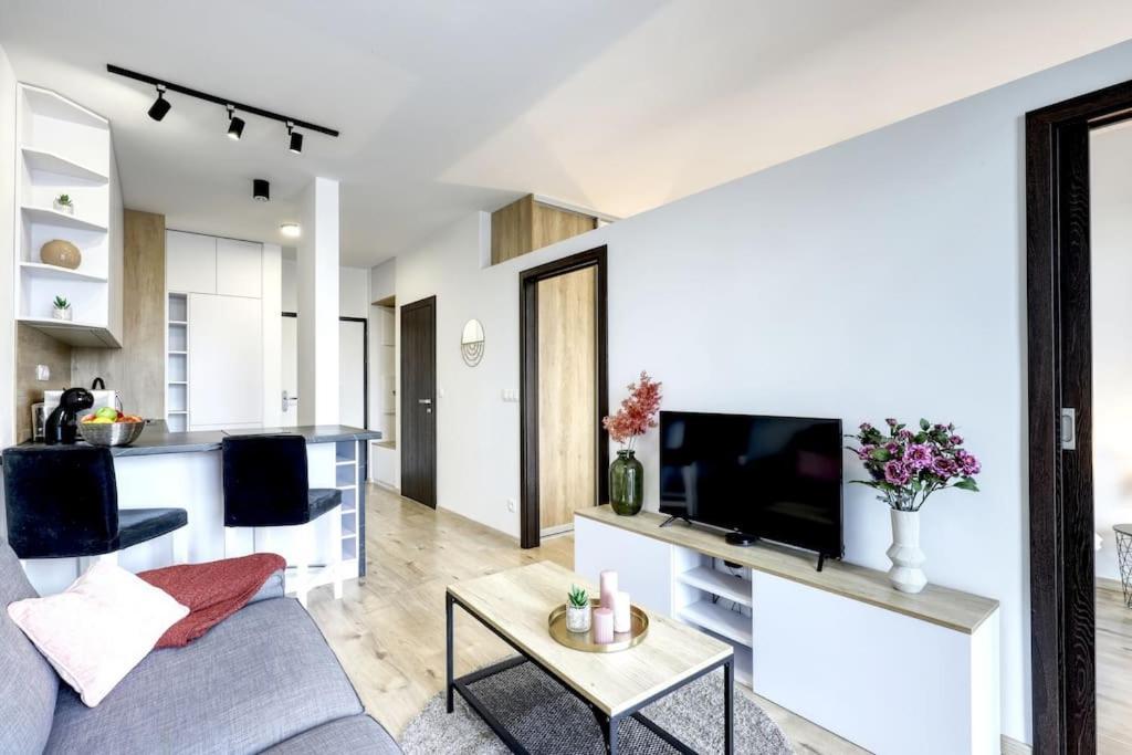 Star Cozy Apartment In A Modern Neighborhood Bratislava Dış mekan fotoğraf